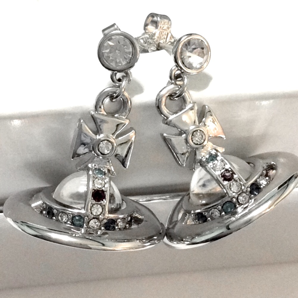 Sold out Vivienne Westwood  Silver tone crystal drop earrings - Picture 2 of 7